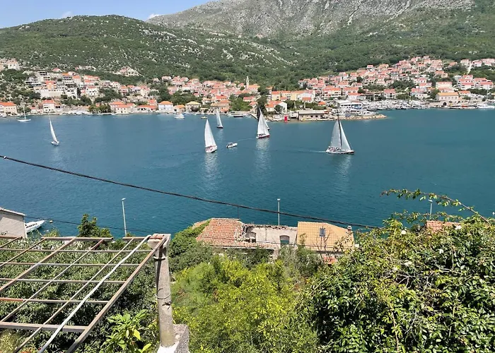 Lunea - Peaceful Retreat In Apartament *